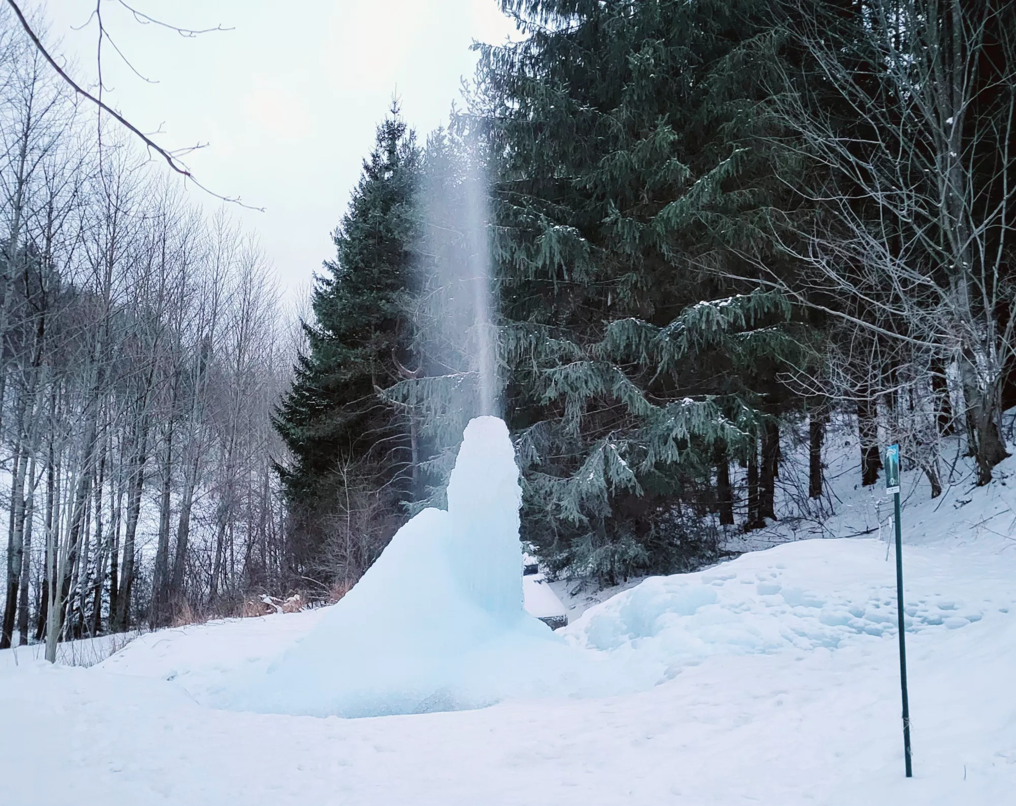 Frivaldský ľadový gejzír (©Jolana Bošková)