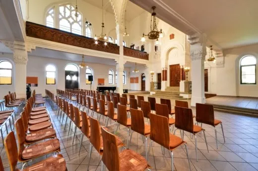 Interier Synagogy v Nitre
