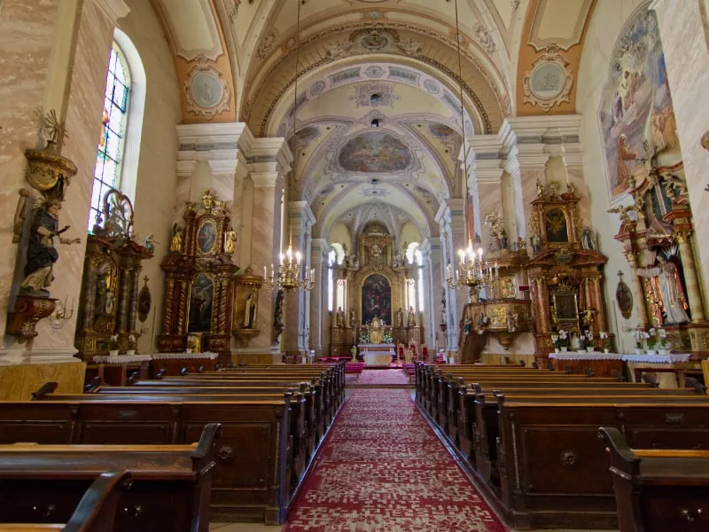 Kostol sv Jakuba Frantiskanskeho - interier