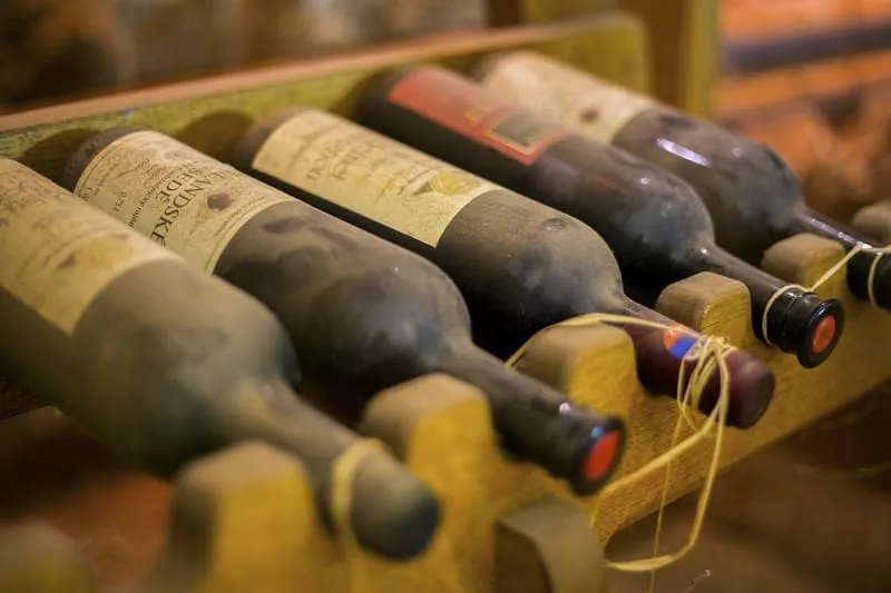 Expozicia v muzeu vin - zaprasene vina