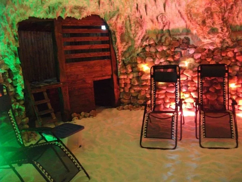 Relaxacne centrum Aluma SK - interier solnej jaskyne