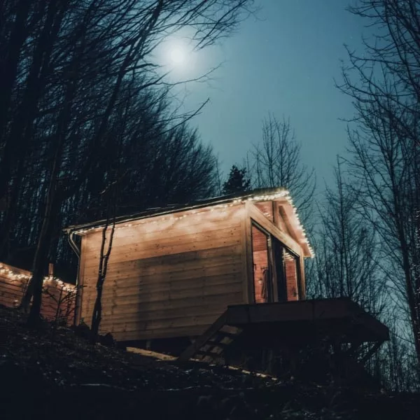 Kotydz - dom v noci