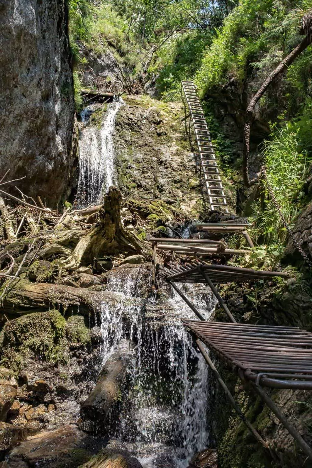Zejmarska roklina - vodopad