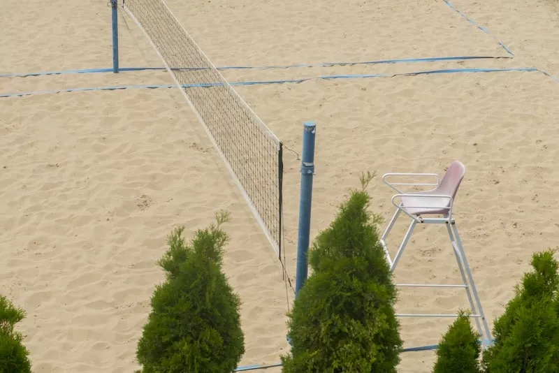 Vonkajsie volejbalove ihrisko na piesku.