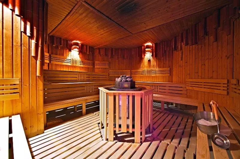 Celodrevena finska sauna