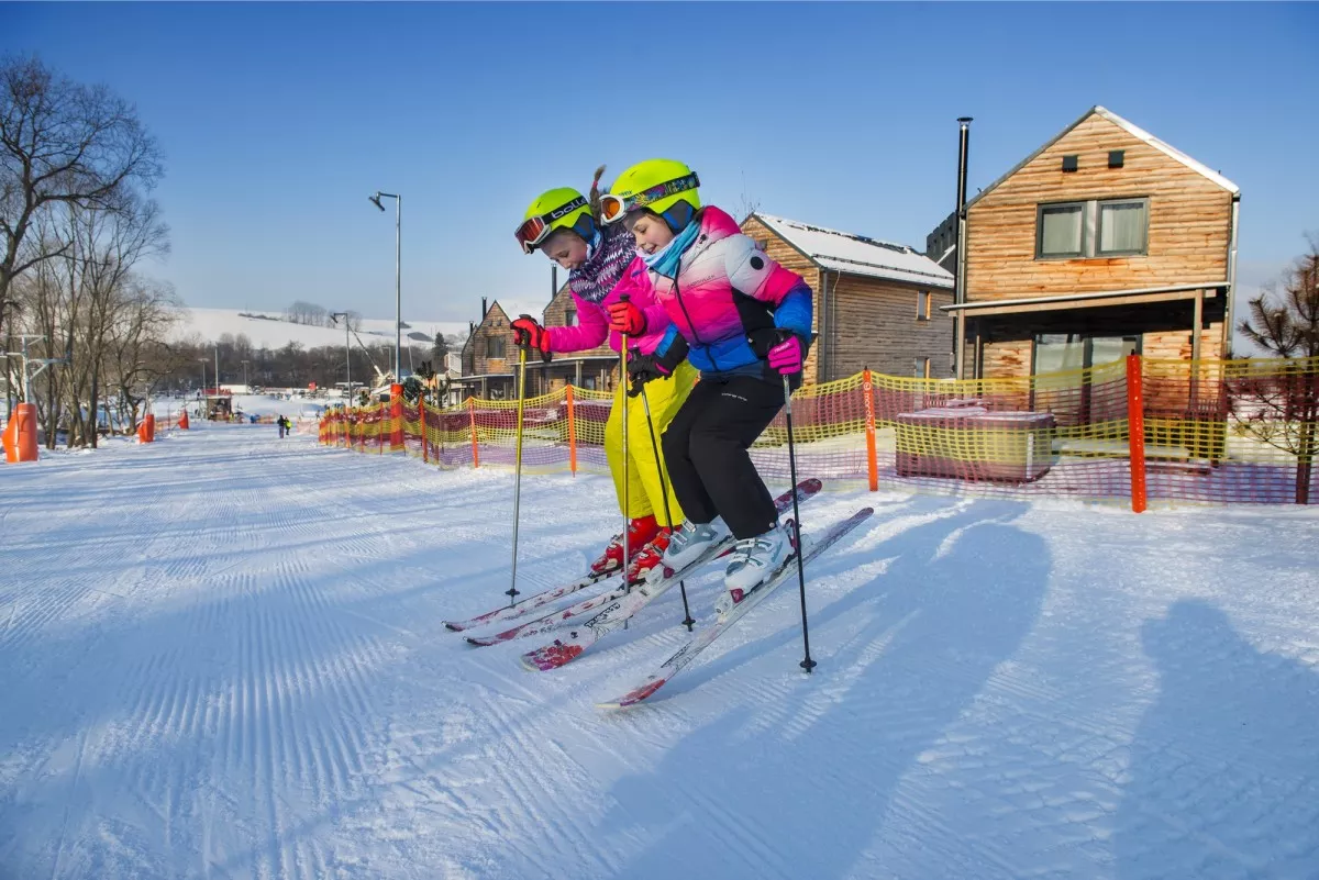 areal ski demanova deti na lyziach