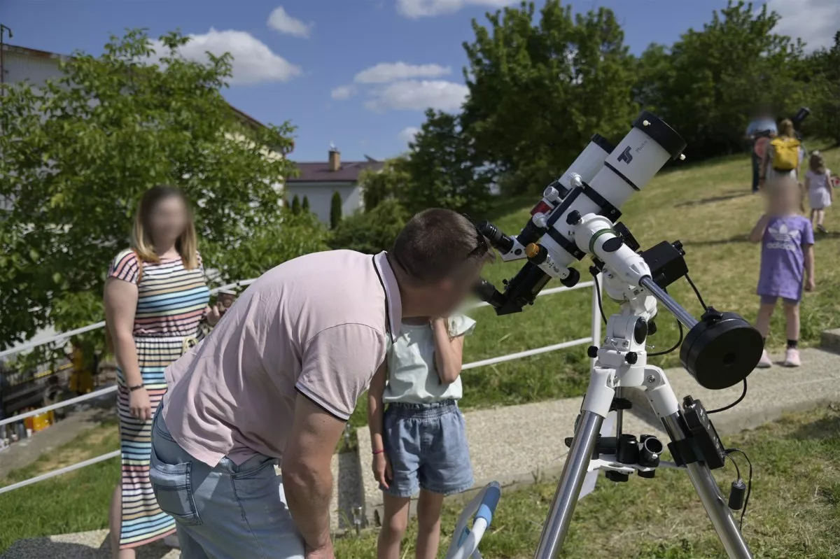 Ukážka ďalekohľadov so Slovenským zväzom astronómov