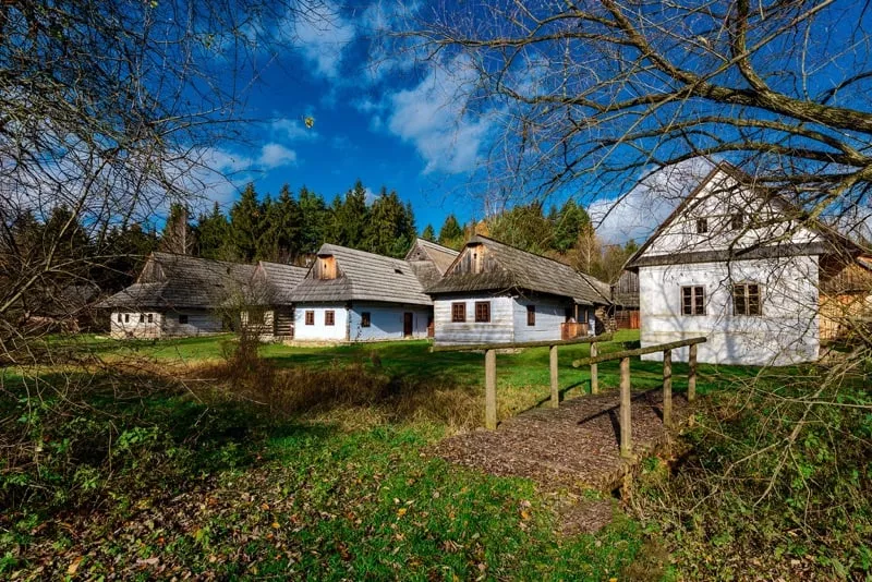 Muzeum Slovenskej dediny - domceky Hubova